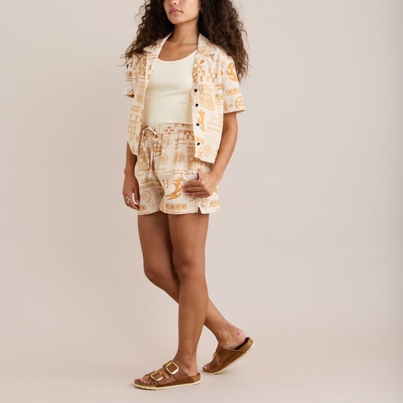 NWT Roark x Hinano Hawaiian Girl Tribal Collab Idle Golden Top Short Set Small - Picture 3 of 11